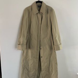 Gap trench coat